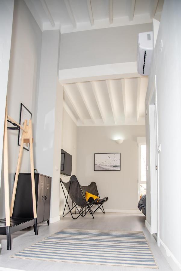 Apartments 4 You - "Plaza Mayor" - ลา นูเซีย ภายนอก รูปภาพ
