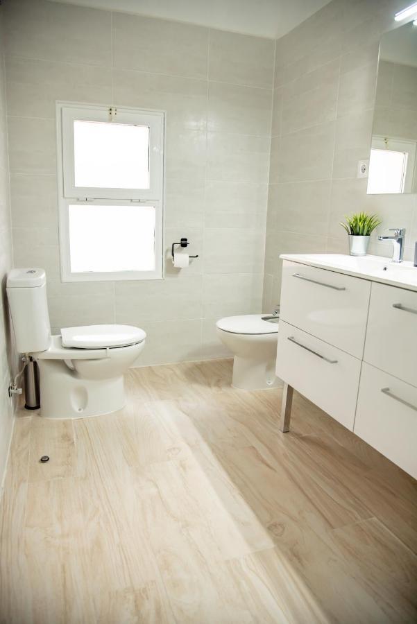 Apartments 4 You - "Plaza Mayor" - ลา นูเซีย ภายนอก รูปภาพ