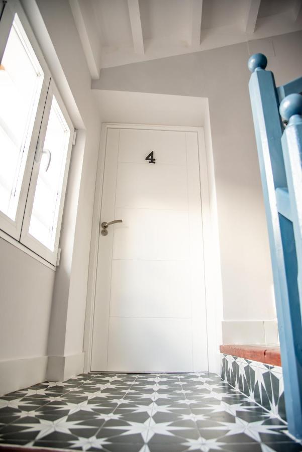 Apartments 4 You - "Plaza Mayor" - ลา นูเซีย ภายนอก รูปภาพ