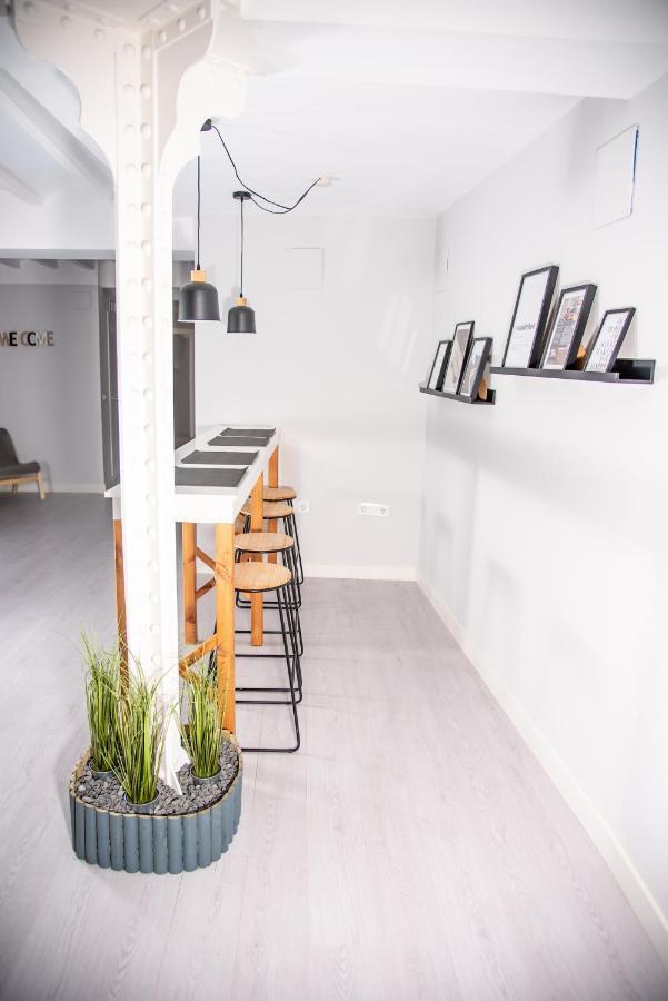 Apartments 4 You - "Plaza Mayor" - ลา นูเซีย ภายนอก รูปภาพ