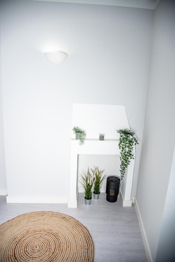 Apartments 4 You - "Plaza Mayor" - ลา นูเซีย ภายนอก รูปภาพ
