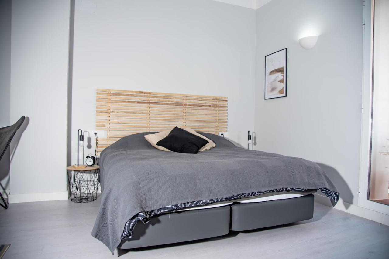 Apartments 4 You - "Plaza Mayor" - ลา นูเซีย ภายนอก รูปภาพ