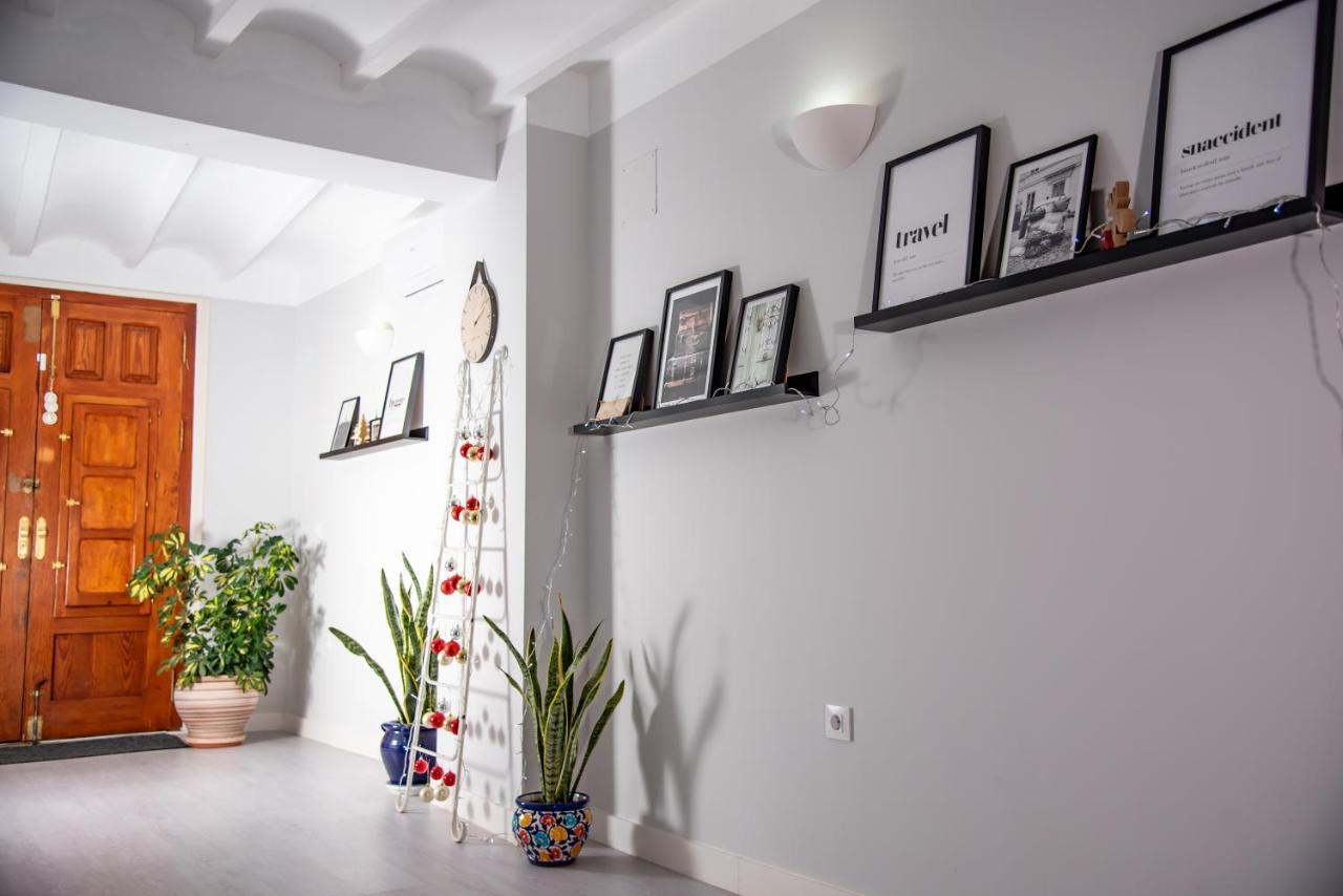 Apartments 4 You - "Plaza Mayor" - ลา นูเซีย ภายนอก รูปภาพ