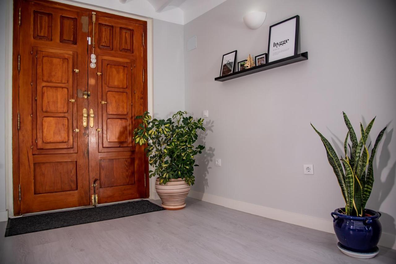 Apartments 4 You - "Plaza Mayor" - ลา นูเซีย ภายนอก รูปภาพ